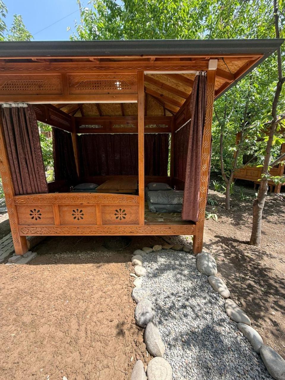 Lovely Home Osh Luaran gambar